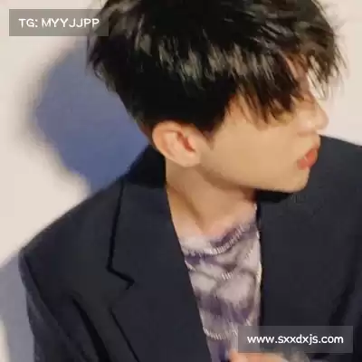骆铖柳